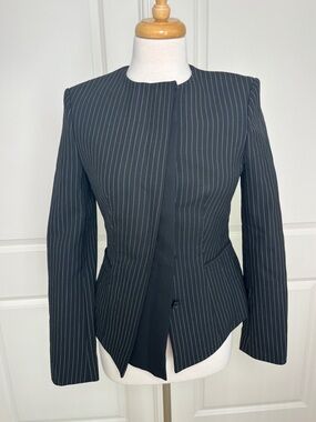Boss Black Pinstripe Jadela3 Blazer Size 4 NWT